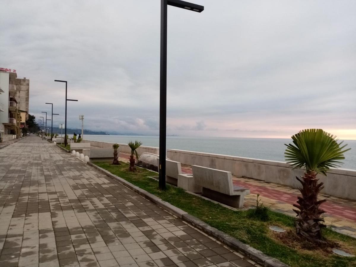 Guest House Agmashenebeli 229 Kobuleti Exterior photo